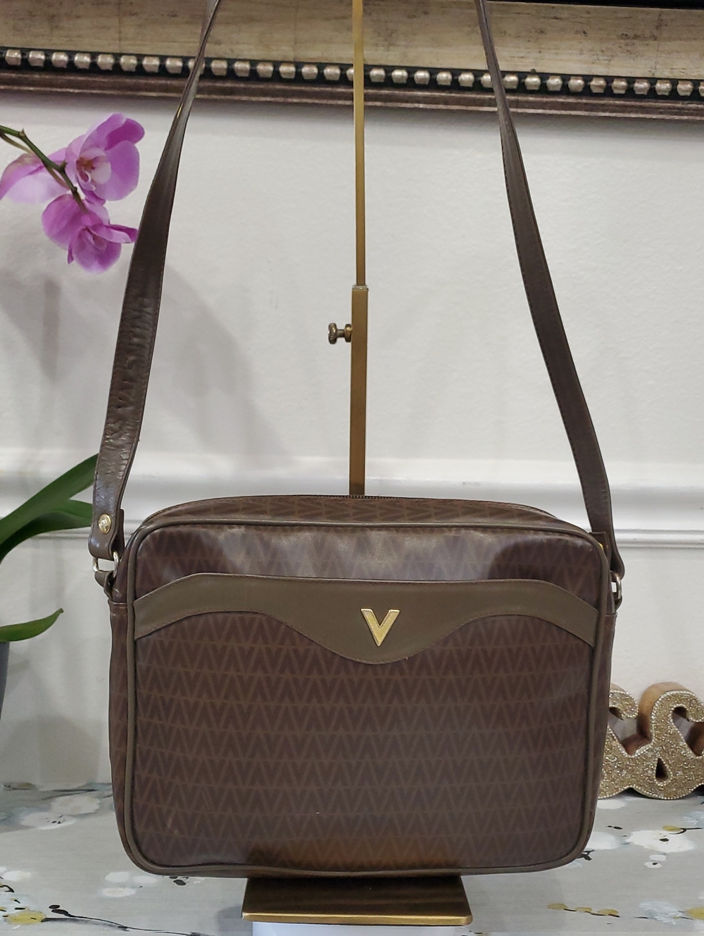 Vintage Mario Valentino Monogram Shoulder/Crossbody Bag🤎